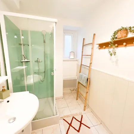 Hyper Center - 10'st Nazaire Apartmán Trignac